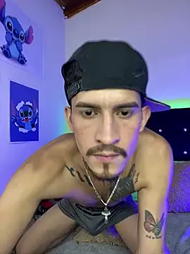 Snapshot of dilan_abraham12 chatting on 13, 6, 2026 dilan abraham12 online show from 13, 6, 2026