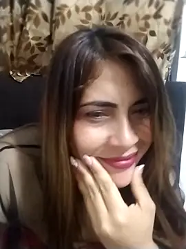 Snapshot of Camila_latina_0 chatting on 23, 11, 2025 Camila latina 0 online show from 23, 11, 2025