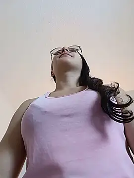 Bella Sumers online show from 18, 6, 2026