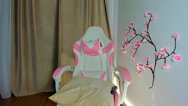 Snapshot of Anya_Belle chatting on 10, 6, 2026 Anya Belle online show from 10, 6, 2026