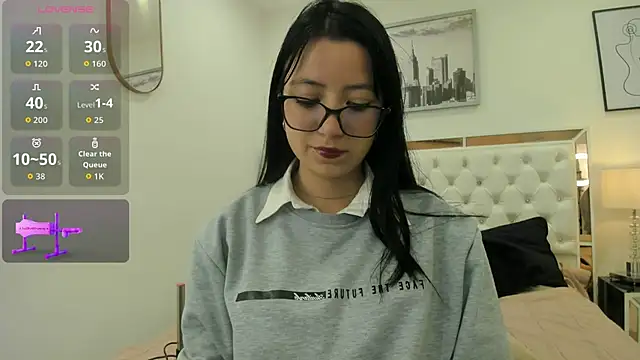 Zoe Xra online show from 3, 6, 2026