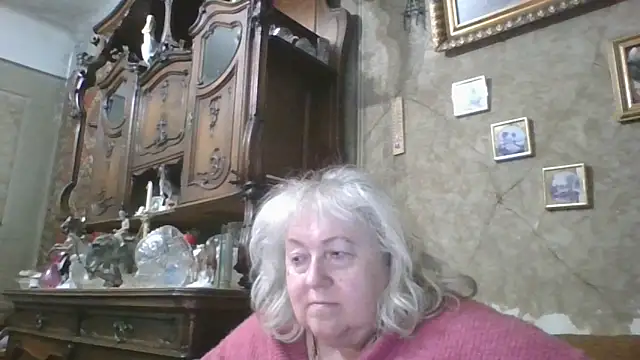 Lala-Love56 online show from 14, 6, 2026
