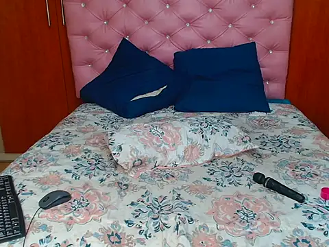 HotAssQueen online show from 22, 10, 2025