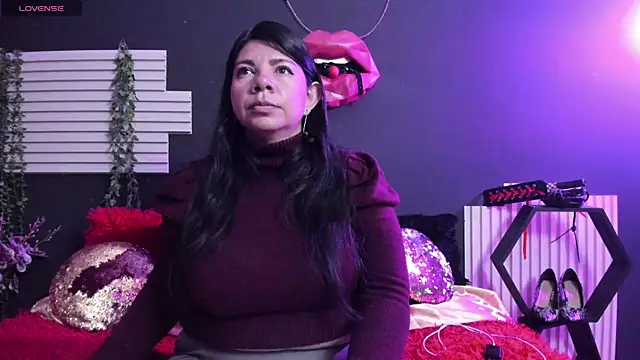 kinky momm online show from 23, 6, 2026