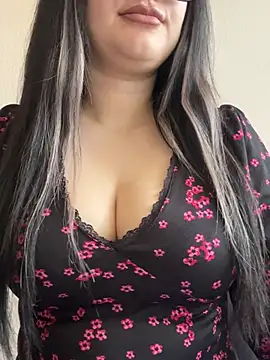 Molly-molly- online show from 9, 6, 2026