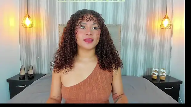 Sofiapassionne online show from 23, 6, 2026