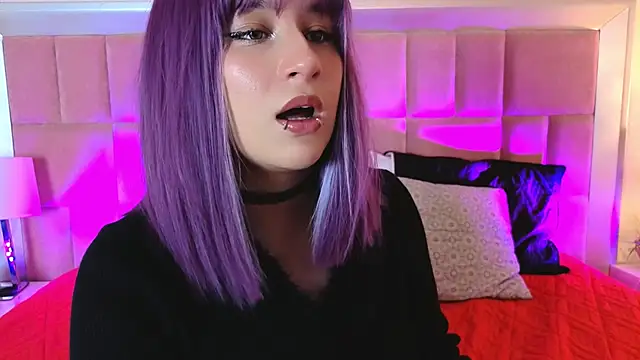 Snapshot of RobinBennett chatting on 14, 6, 2026 RobinBennett online show from 14, 6, 2026