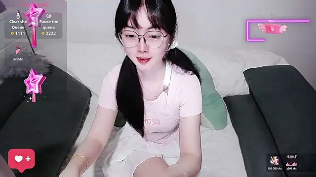 baby-yaya20 online show from 13, 6, 2026