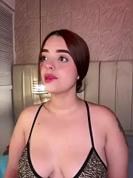 hannahst  online show from 8, 6, 2026
