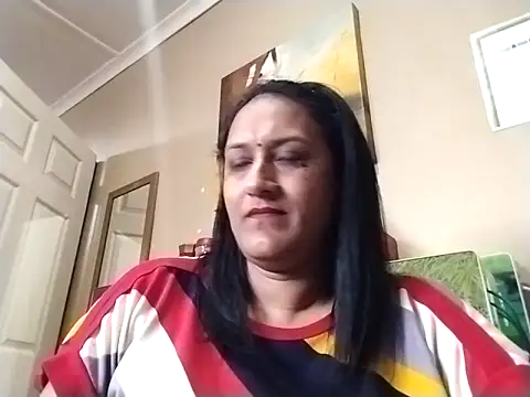 Indiansexyboobs18 online show from 17, 6, 2026