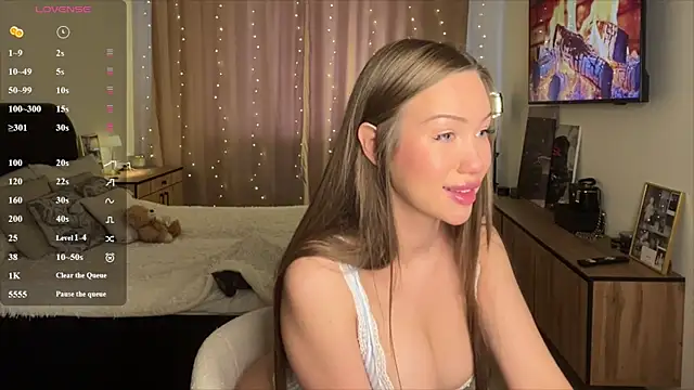 Amelia Ray  online show from 26, 6, 2026