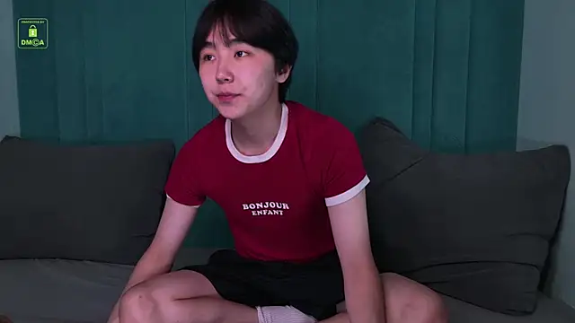 HeejinWang online show from 14, 6, 2026