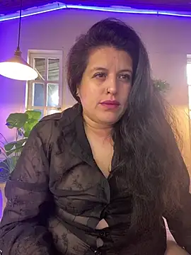 Andrea secret  online show from 6, 6, 2026
