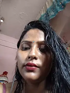 Jasmine Januja online show from 14, 6, 2026