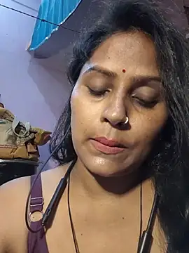 Jasmine Januja online show from 19, 6, 2026