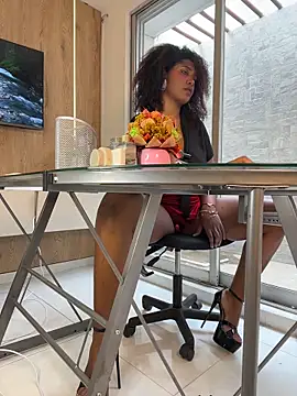 alessia moon1 online show from 4, 6, 2026