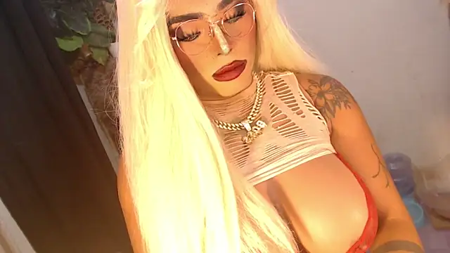 Snapshot of Tasha_Goddess chatting on 8, 6, 2026 Tasha Goddess online show from 8, 6, 2026