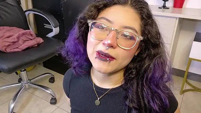 SabrinaV  online show from 8, 6, 2026