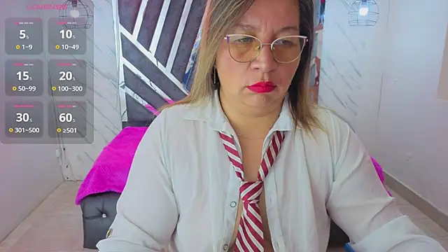 MaylinRosse  online show from 15, 5, 2026