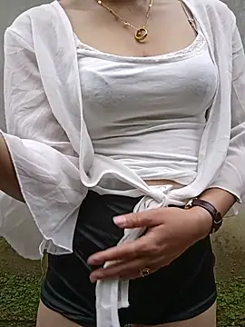 phuongxinhxan online show from 18, 6, 2026
