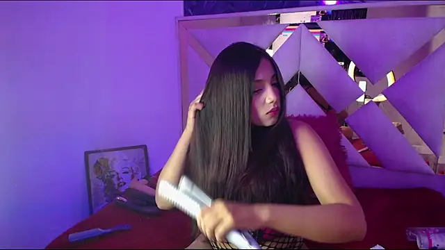 ladymooncs online show from 20, 6, 2026