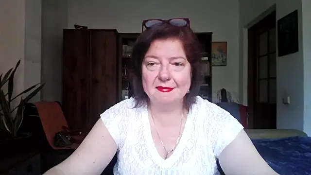 Violet Pulse online show from 9, 6, 2026