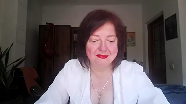 Violet Pulse online show from 12, 6, 2026