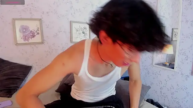 liam twiink online show from 20, 6, 2026