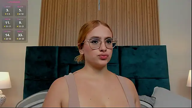 Amber kiss  online show from 2, 6, 2026