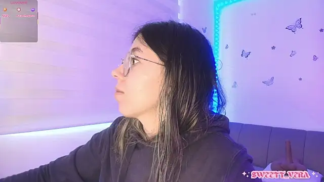 Snapshot of sweettvera chatting on 29, 5, 2026 sweettvera online show from 29, 5, 2026