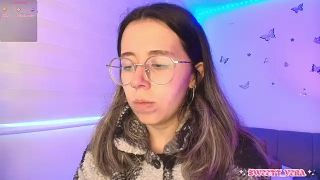 Snapshot of sweettvera chatting on 9, 6, 2026 sweettvera online show from 9, 6, 2026