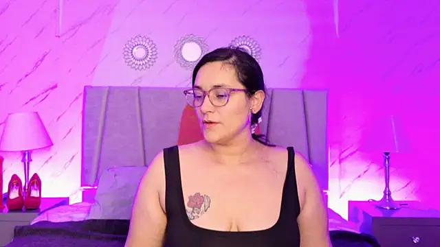 Michell Monet online show from 14, 6, 2026