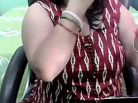 BABITA KUMARII online show from 13, 6, 2026