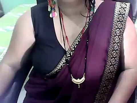 BABITA KUMARII online show from 20, 6, 2026