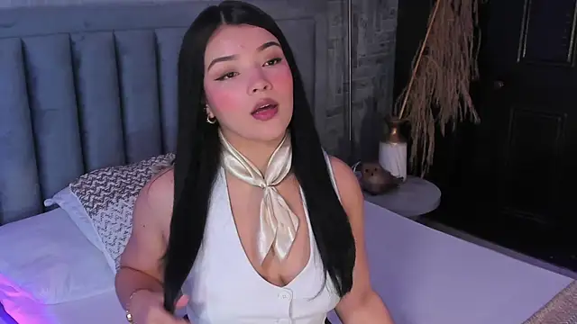 EmmaBlossom online show from 11, 6, 2026
