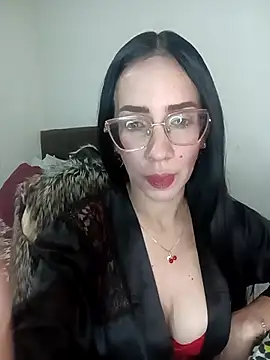 Snapshot of YaraDuartee chatting on 28, 3, 2026 YaraDuartee online show from 28, 3, 2026