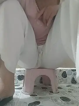 BunnyXia online show from 25, 6, 2026
