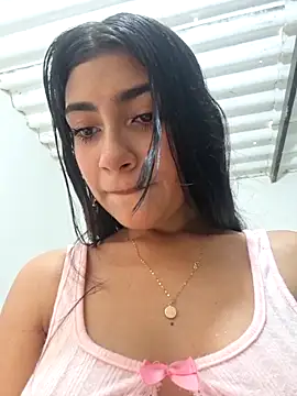 Sweed-virgin-pussy online show from 23, 5, 2026