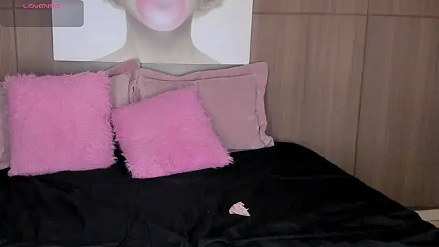 saraycollins online show from 5, 6, 2026