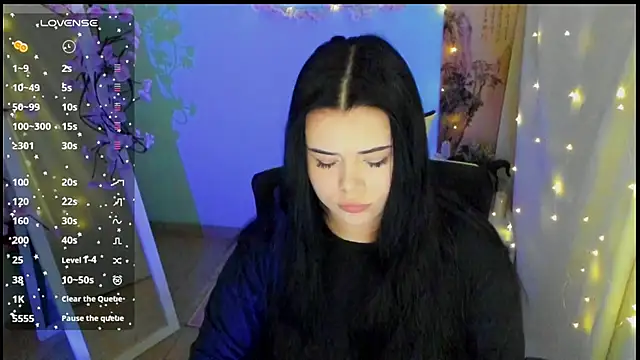 Snapshot of Mona_Esty chatting on 18, 6, 2026 Mona Esty online show from 18, 6, 2026