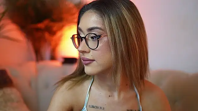 AileenKiss online show from 9, 6, 2026