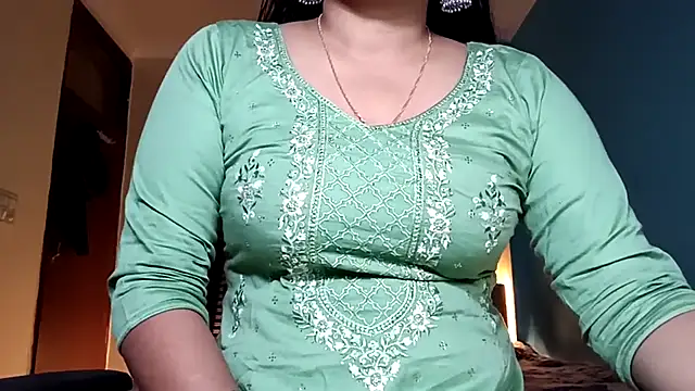 horny milf couple online show from 8, 6, 2026