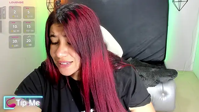 Addyy 02 online show from 13, 6, 2026