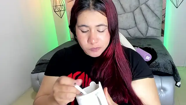 Addyy 02 online show from 21, 6, 2026