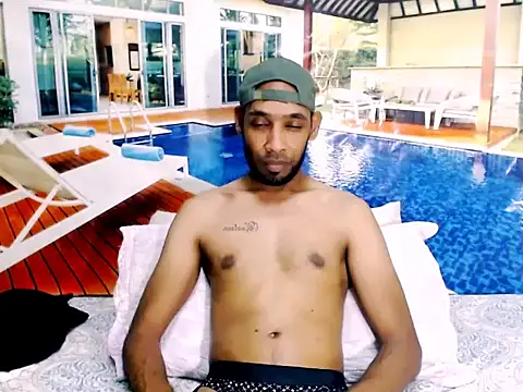 Snapshot of IndianMagicMike chatting on 18, 11, 2025 IndianMagicMike online show from 18, 11, 2025