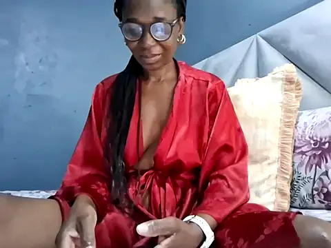NaughtyCouga online show from 17, 6, 2026