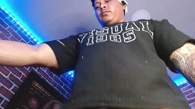jordan bigcock  online show from 11, 6, 2026