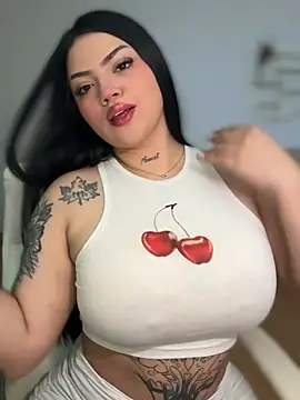 Snapshot of dulcemarianh_ chatting on 6, 6, 2026 dulcemarianh online show from 6, 6, 2026