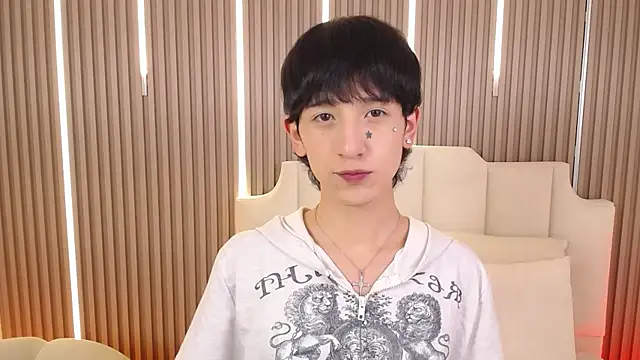 Emo Boy  online show from 16, 6, 2026