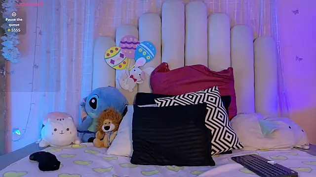 SweetRenata  online show from 5, 6, 2026